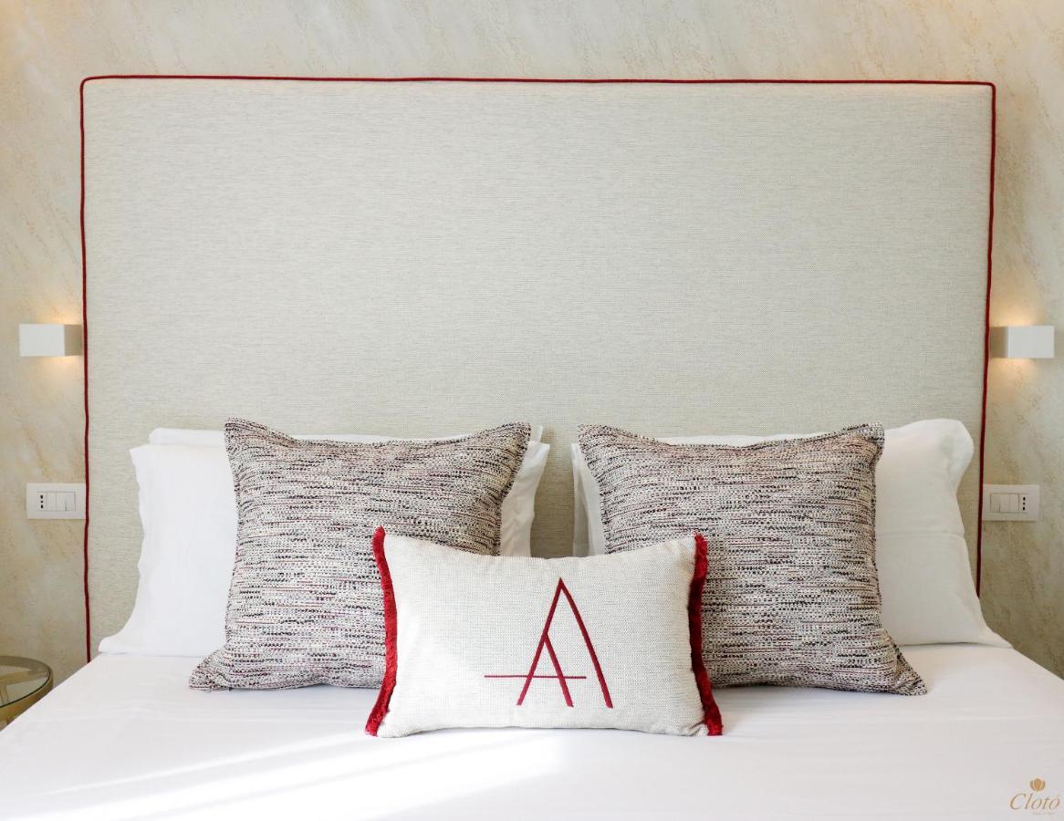 Double A Luxury Room Olbia Exterior foto