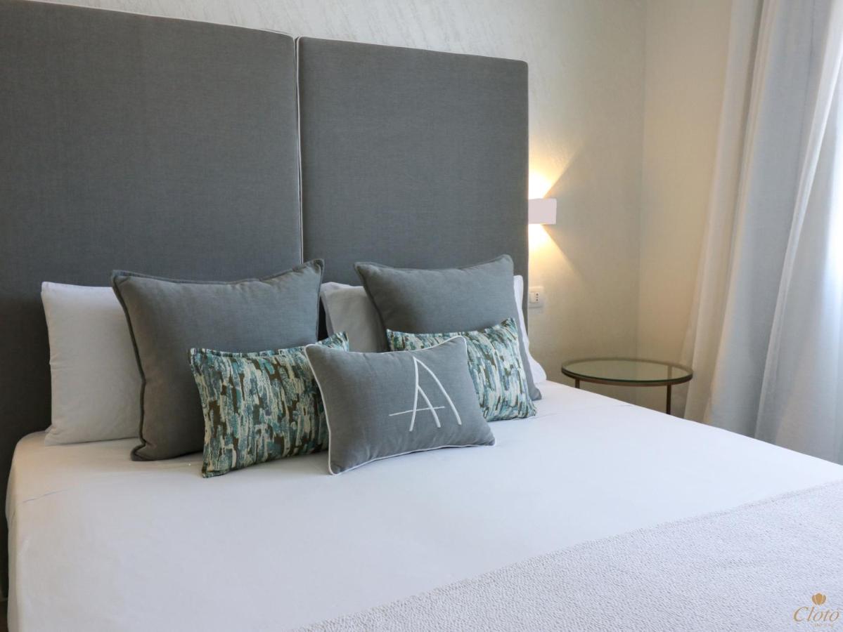 Double A Luxury Room Olbia Exterior foto