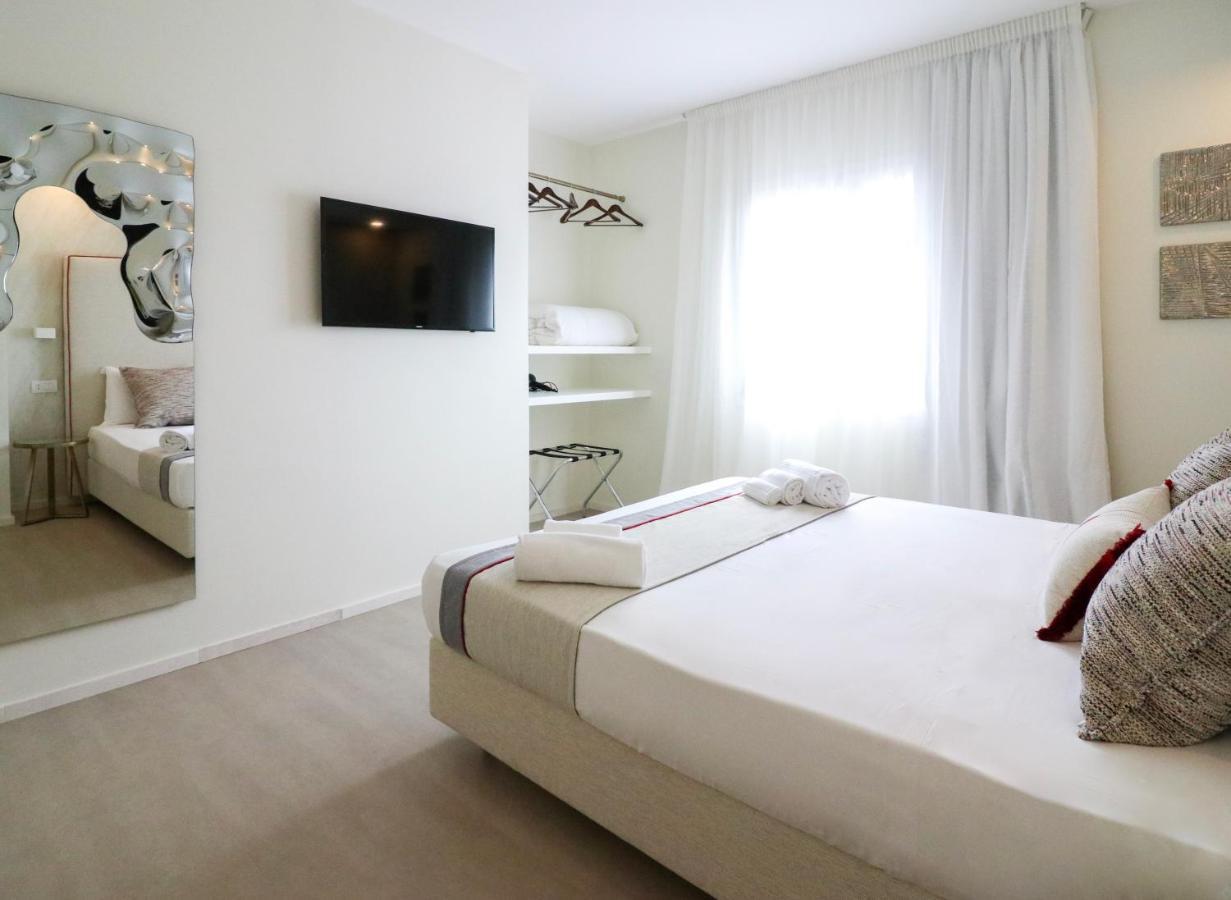 Double A Luxury Room Olbia Exterior foto